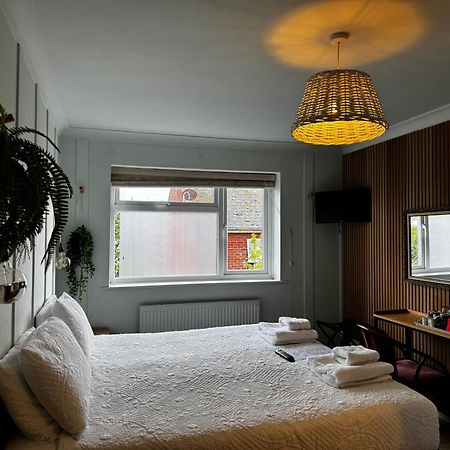 The Townhouse 101 Bed and Breakfast Sandown Eksteriør billede