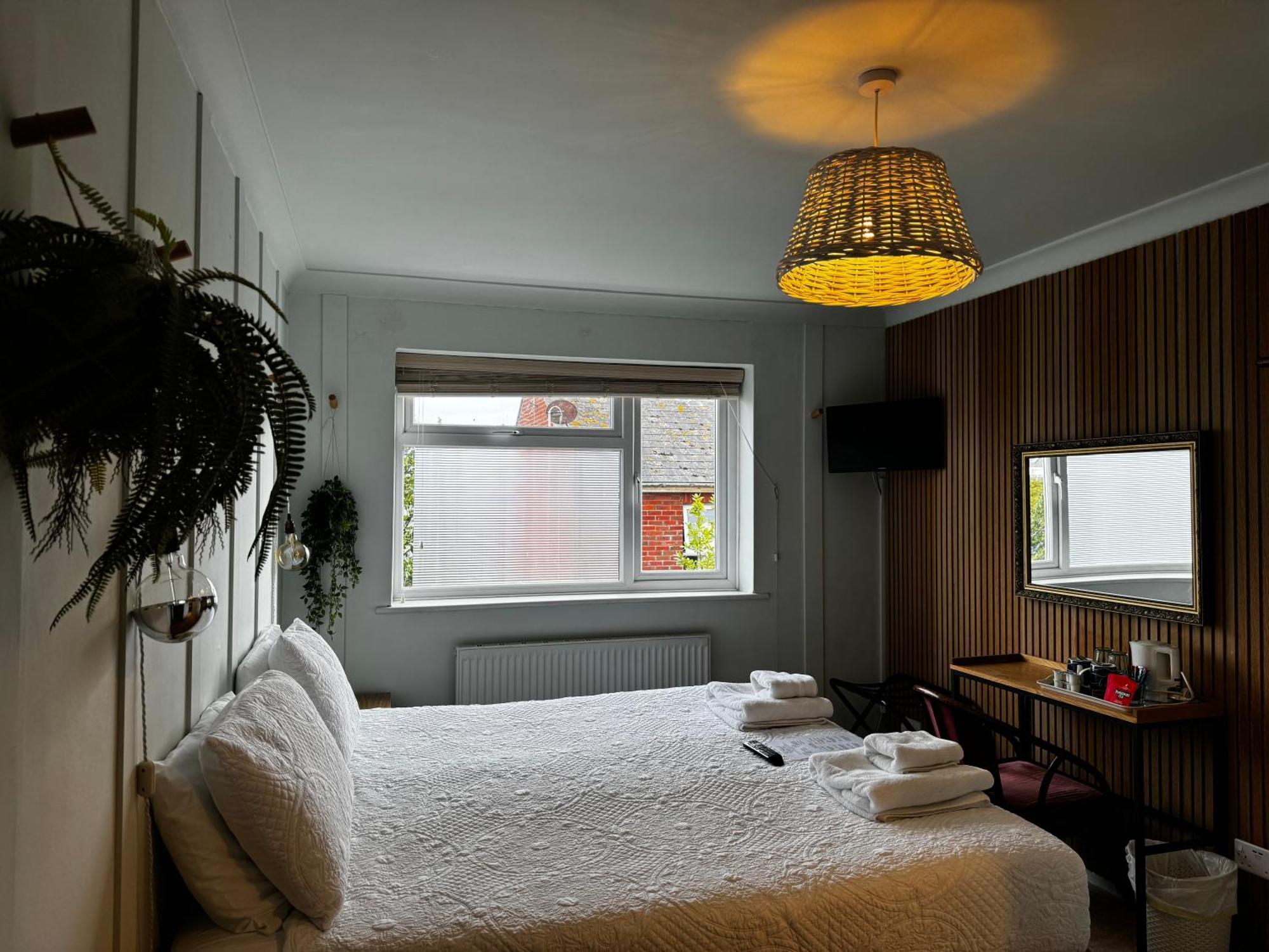 The Townhouse 101 Bed and Breakfast Sandown Eksteriør billede